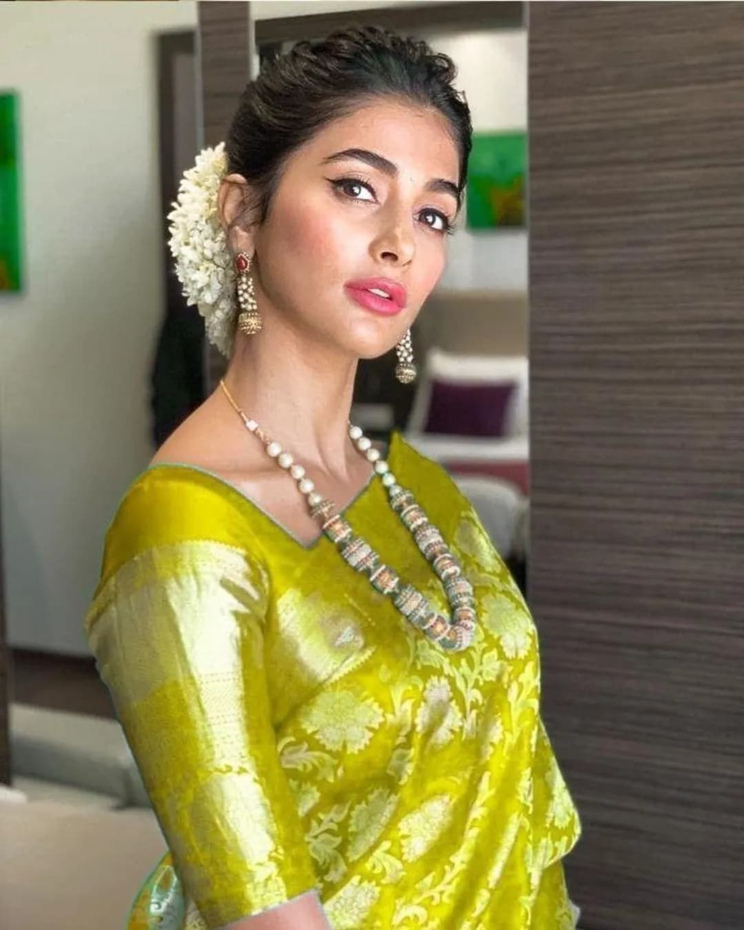 Breathable Elegance Organic Banarasi Saree alternate view