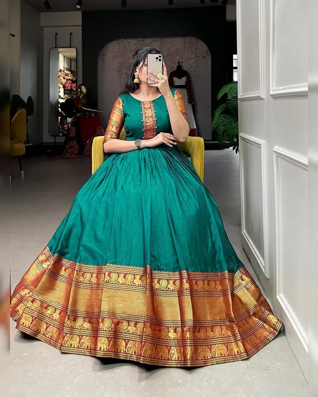 Ethnic Elegance: Narayanpet Cotton Gown Collection 🌷