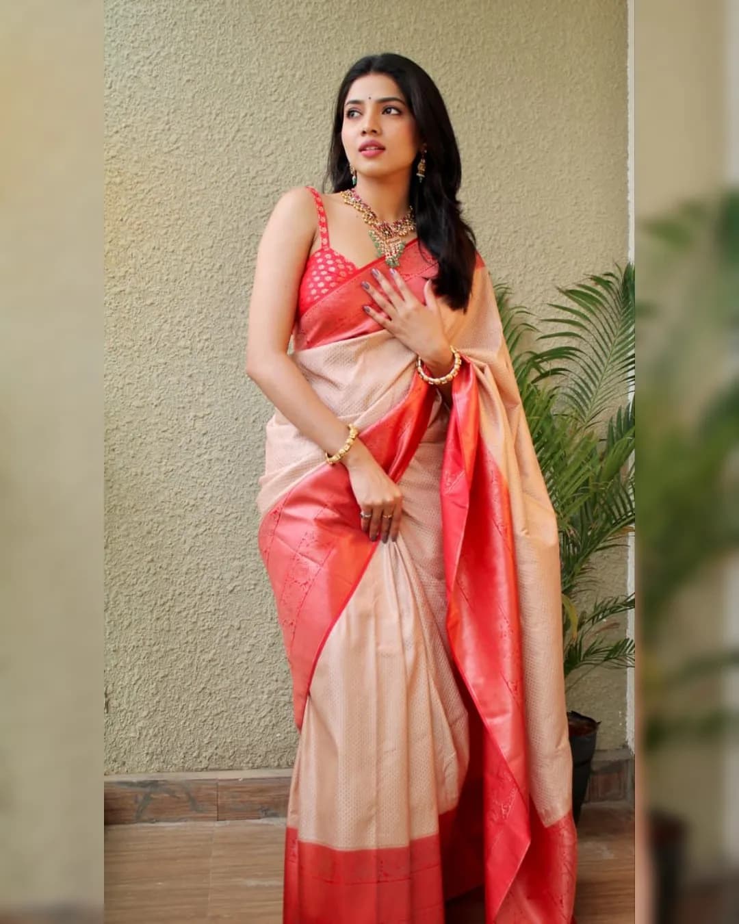 South Super Hit Soft Lichi Silk Saree