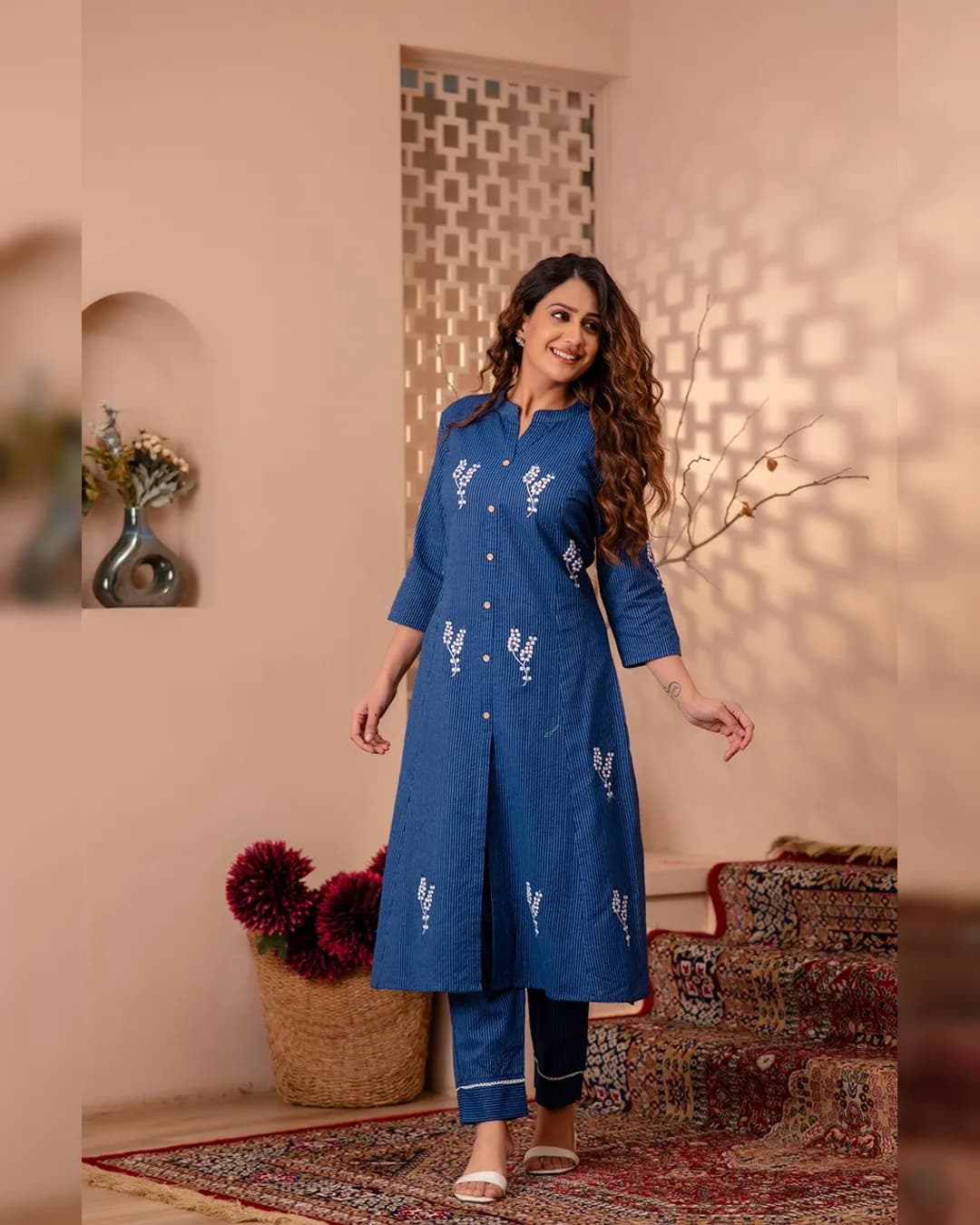 Timeless Charm 2-Piece Cotton Set