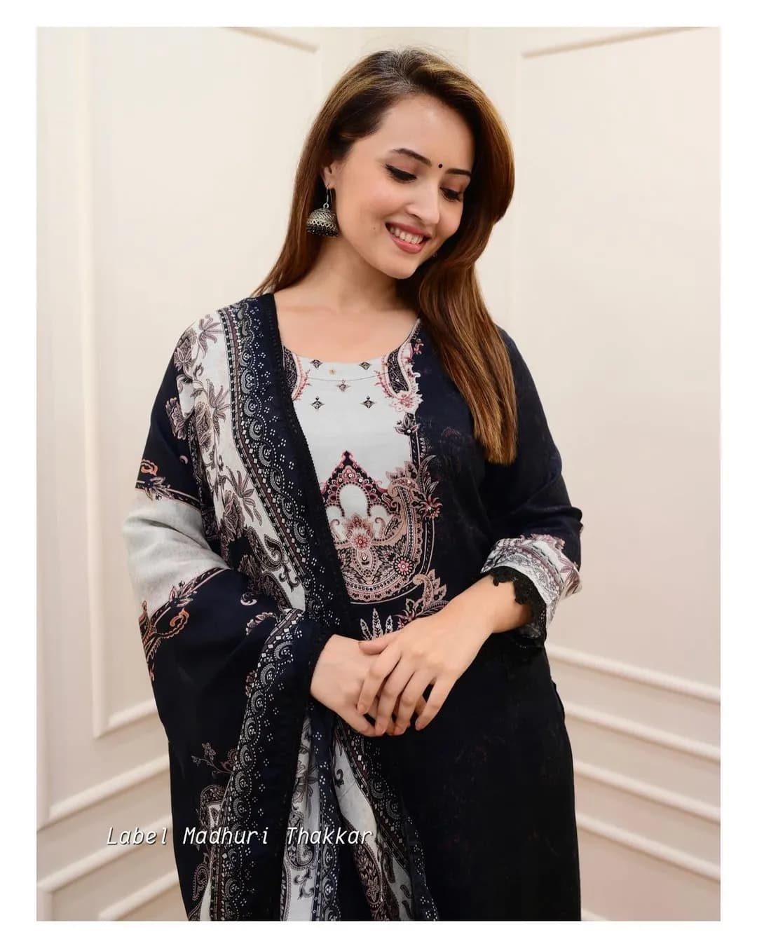 Elegant Ivory Pakistani Suit with Digital Prints and Sequin Embroidery alternate view