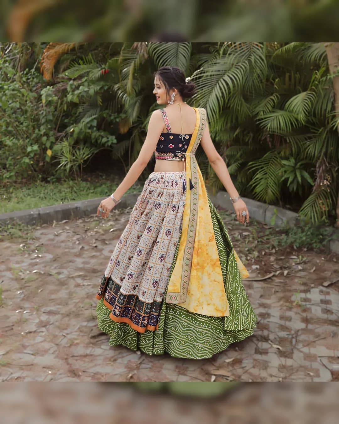 Radiant Bandhej Patola Foil Print Lehenga Choli Ensemble alternate view