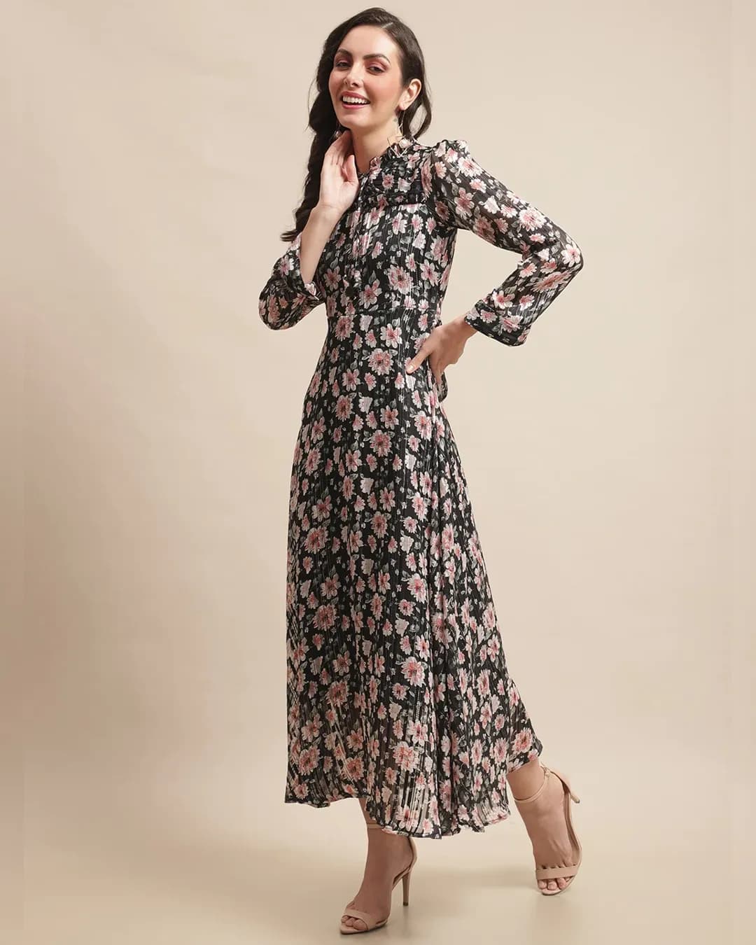 Midnight Garden Black Floral Maxi Dress - Effortless Elegance for Casual Charm