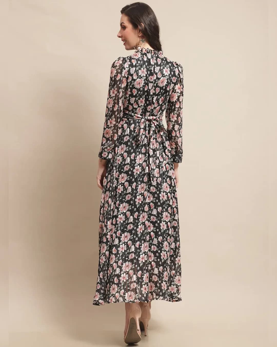 Midnight Garden Black Floral Maxi Dress - Effortless Elegance for Casual Charm alternate view