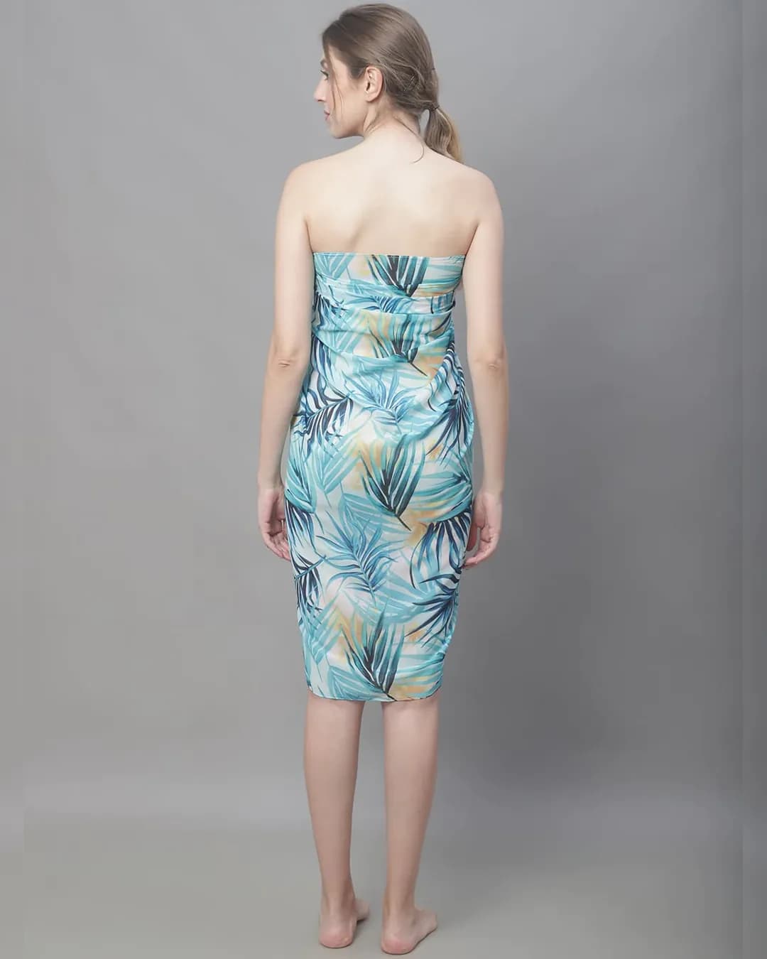 Ocean Breeze: Blue Tropical Print Georgette Beachwear Set alternate view