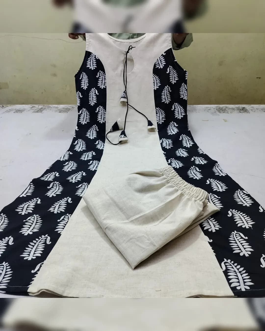 Summer Special National Handloom Cotton Flex Kurti Pant Set alternate view
