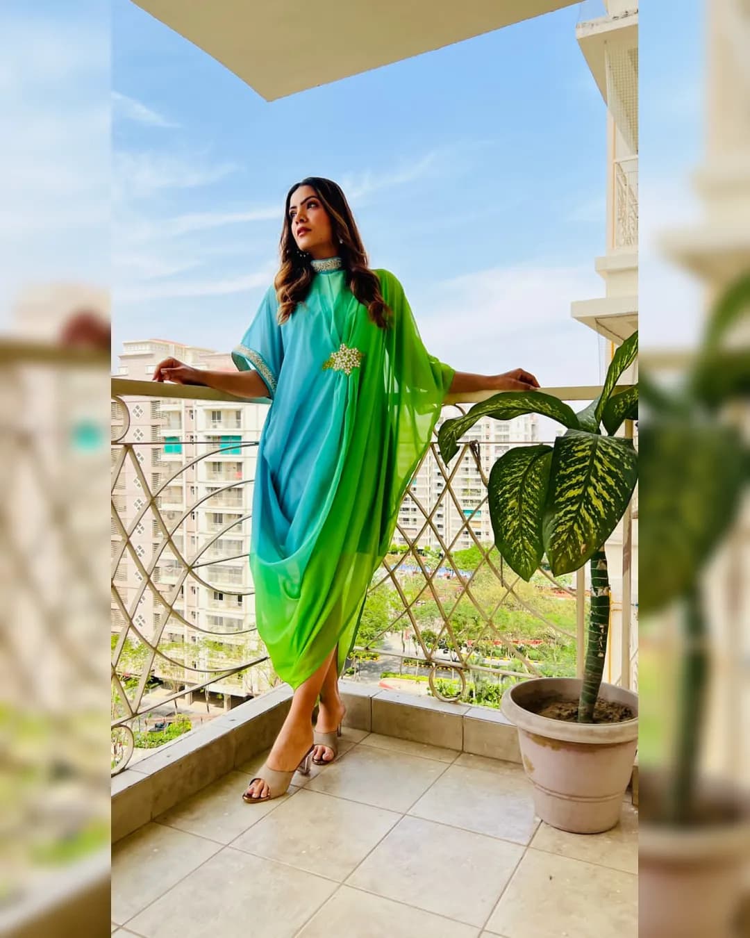 Hand-Embellished Twin Shade Kaftan in Premium Faux Georgette alternate view