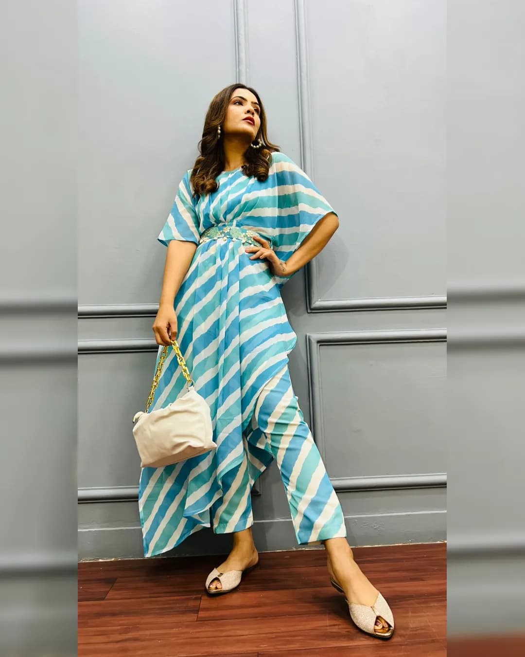 Glamourous Festive Kaftan Set alternate view