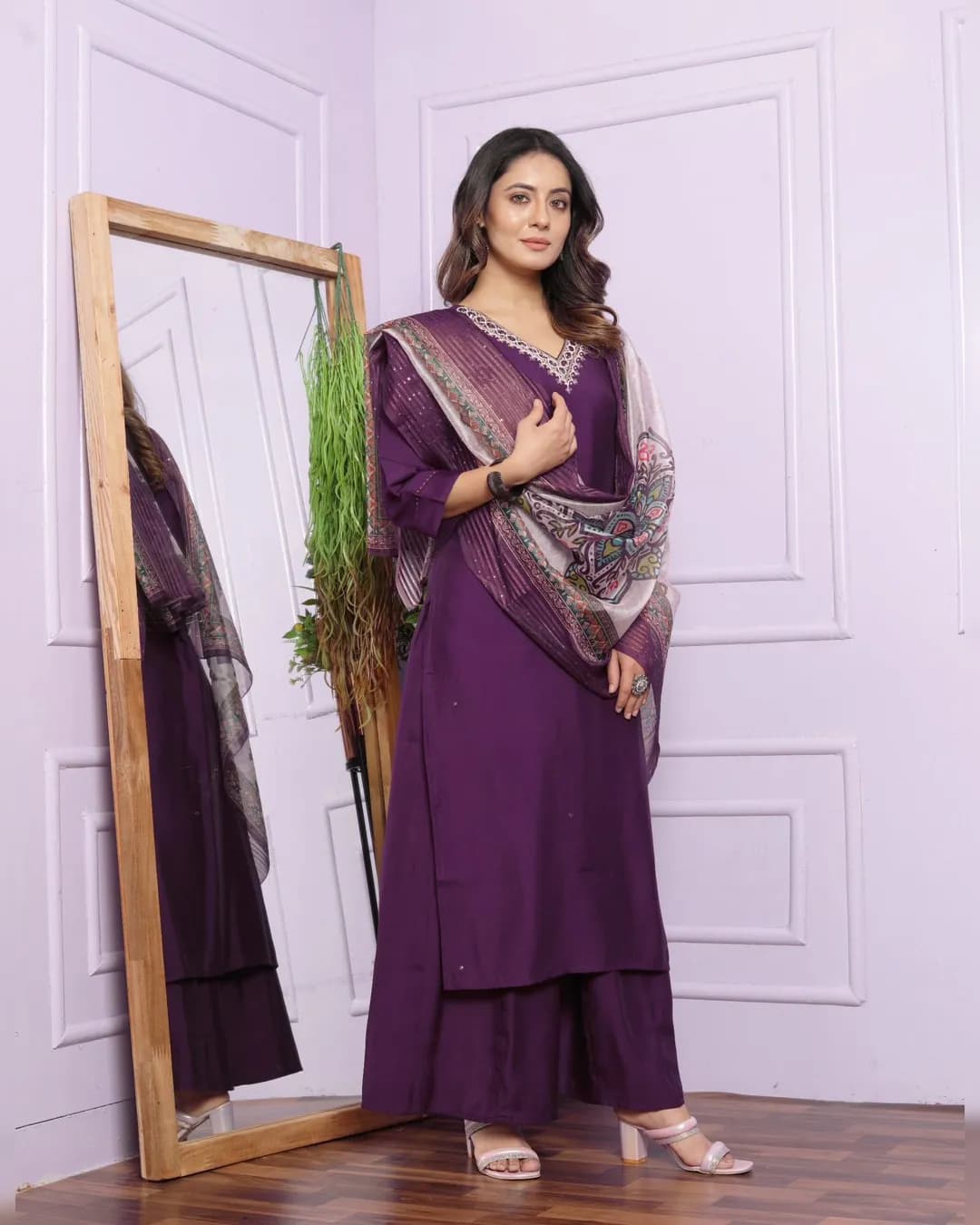 Elegant Roman Silk Kurta Set with Dupatta