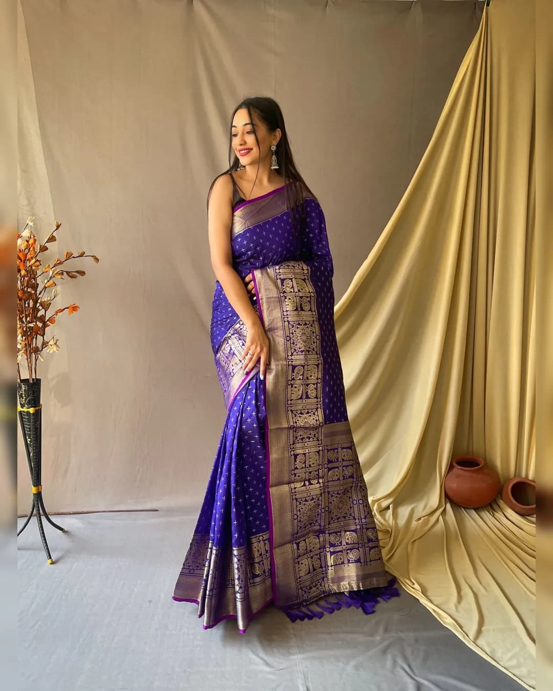Exquisite Handloom Kanjeevaram Sarees