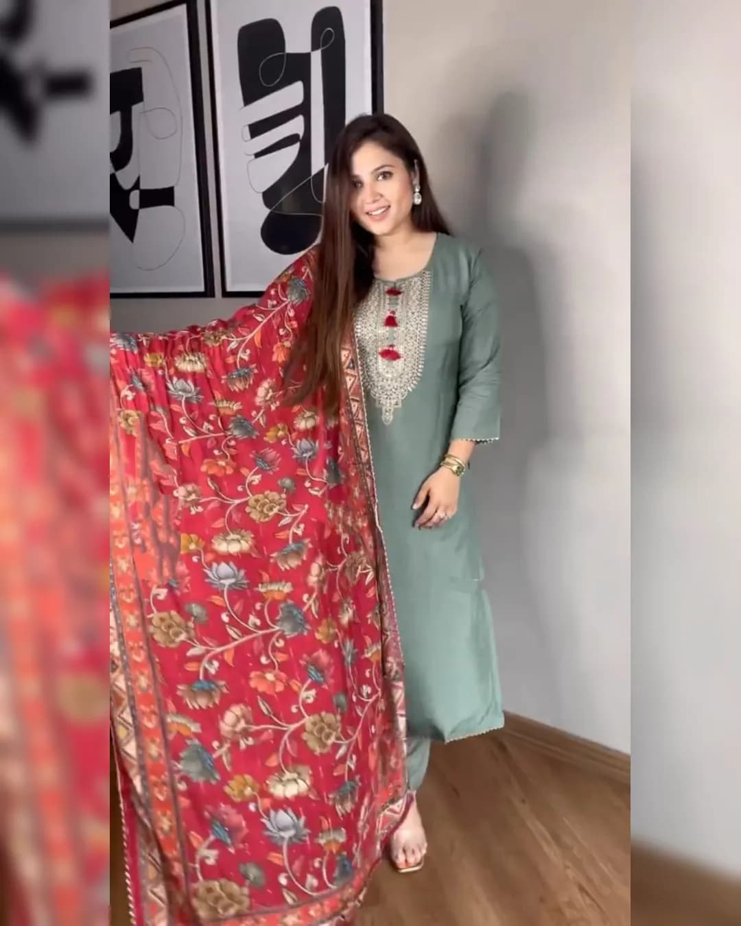 Beautiful Kurti with Pant and Kota Doria Dupatta