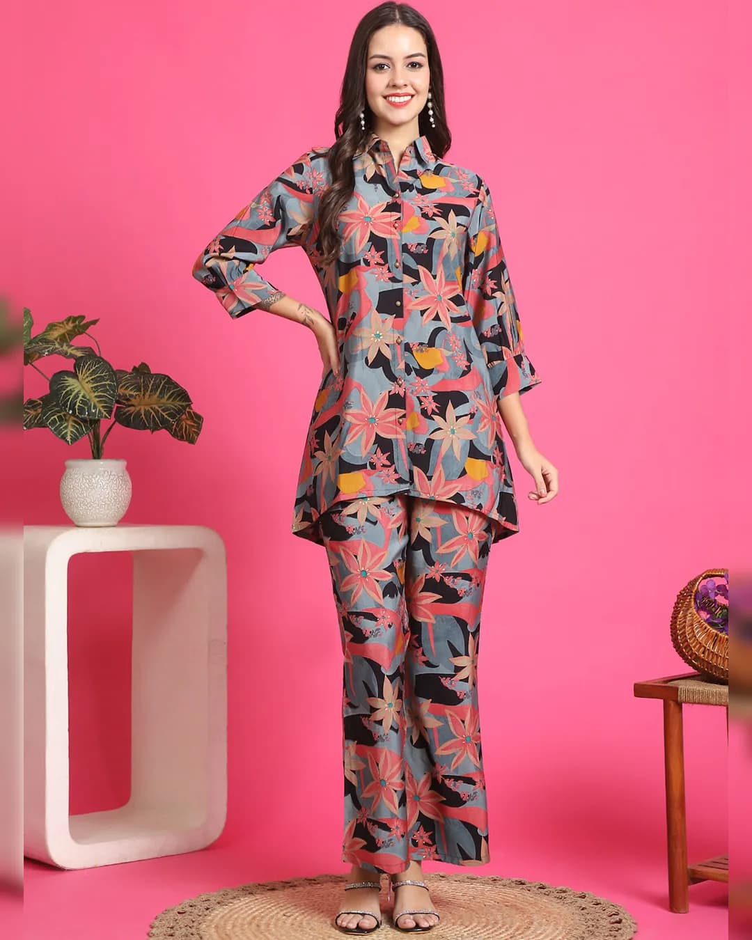 Black Color Floral Printed Chanderi Premium Co-Ords Set