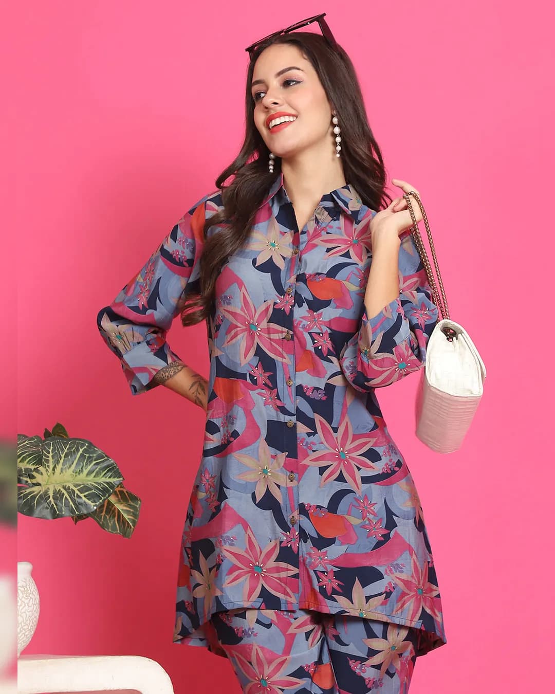 Blue Color Floral Printed Chanderi Premium Co-Ords Set alternate view