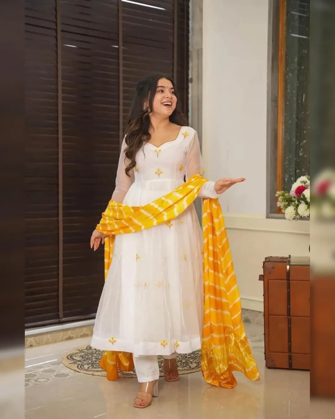 Elegant Georgette Anarkali Set with Embroidered Butta Work alternate view