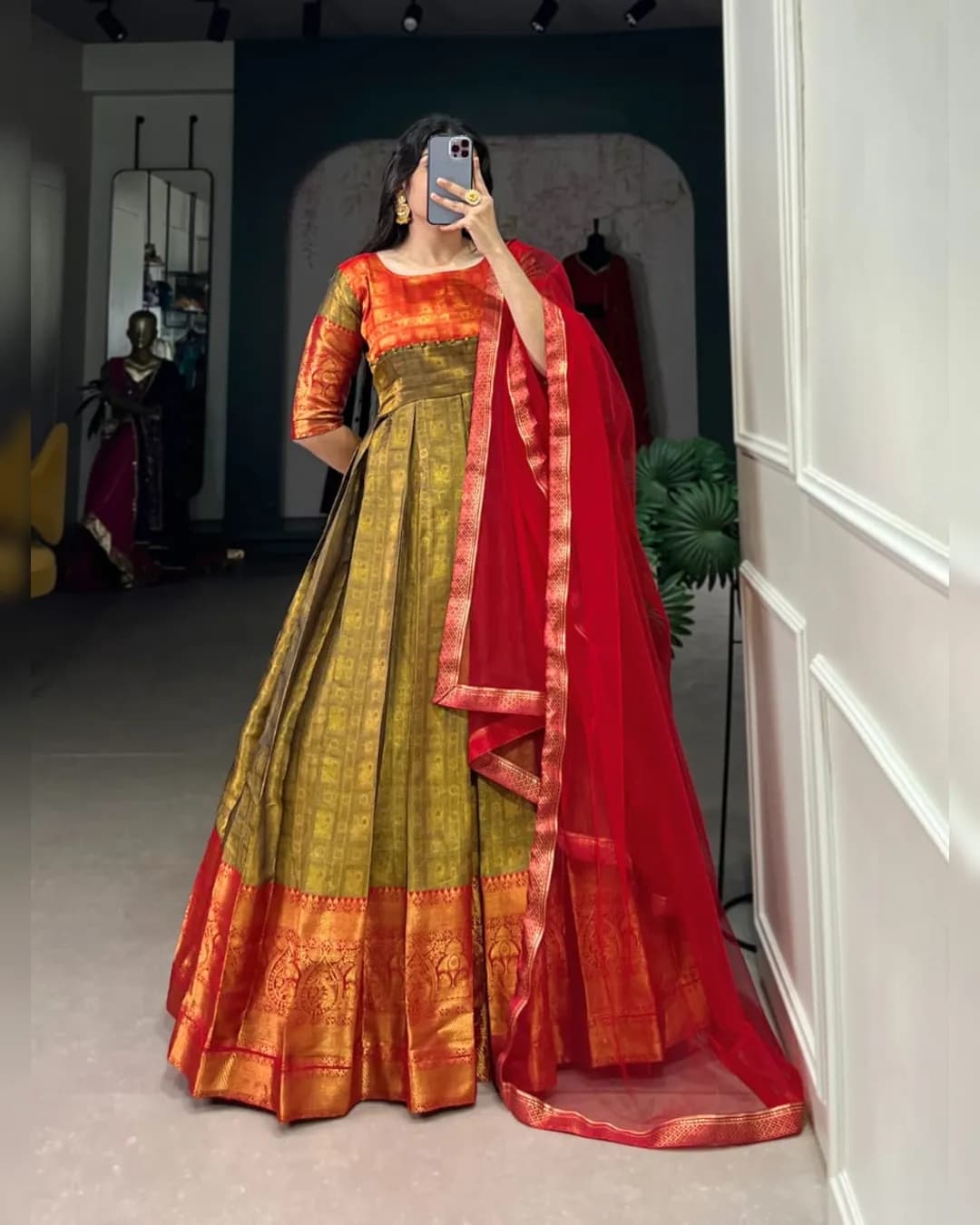 Crafted with Love : South-Style Kanchi Pattu Silk Lehenga Set