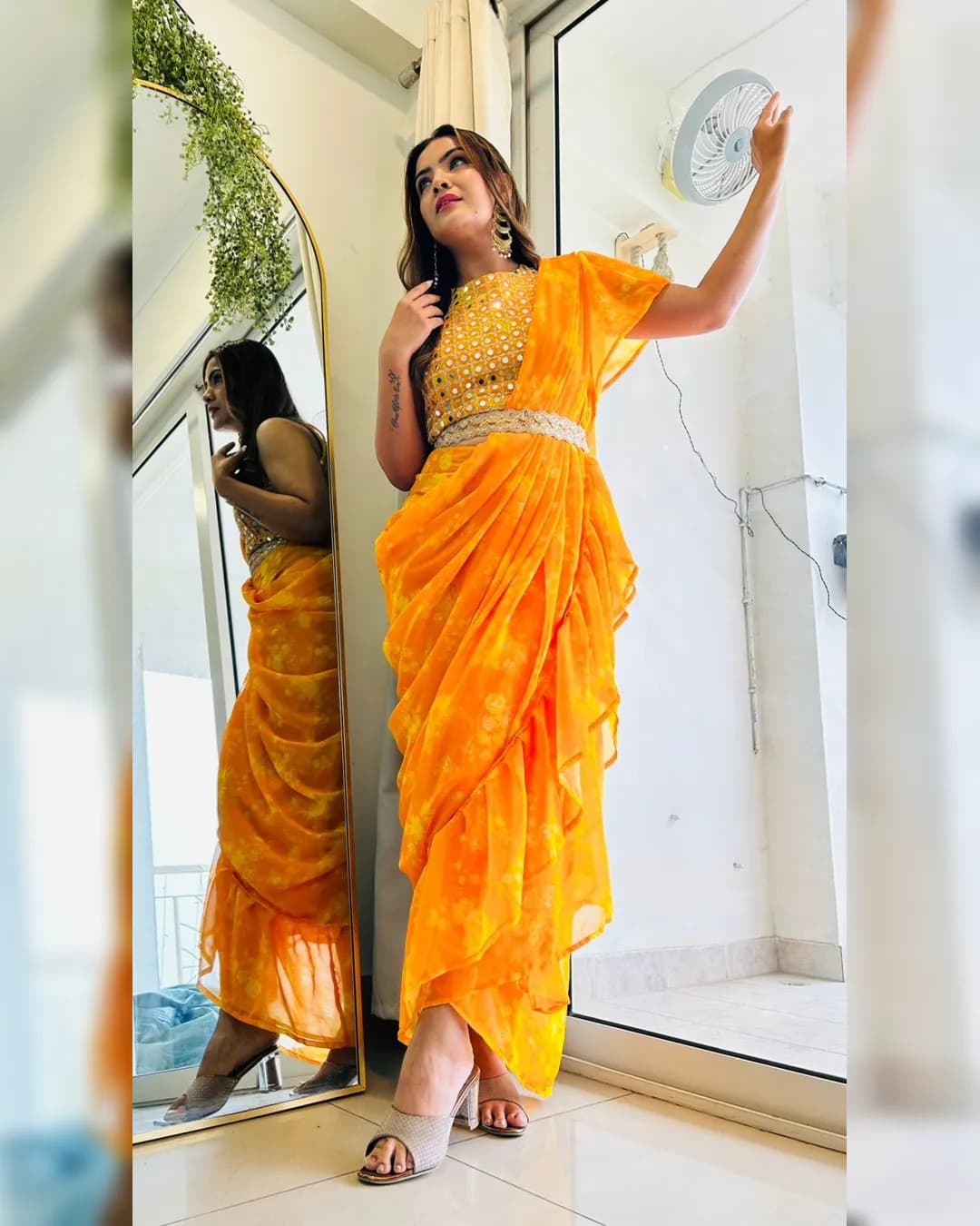 Elegant Ready-to-Wear Designer Sarong Drape Set with Real Mirror & Zari Work