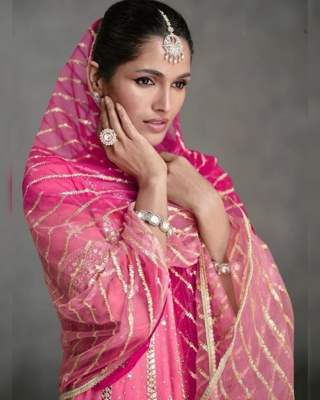 SAYURI Designer Jarokha 3-Piece Embroidered Set alternate view
