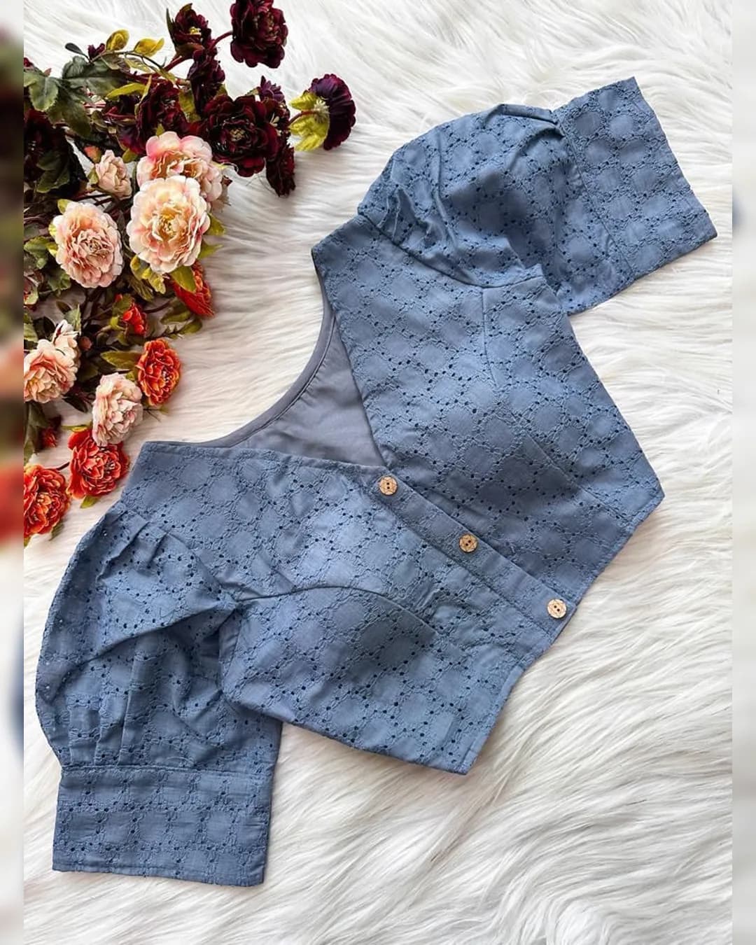 Pure Cotton Football Design Hakoba Puff Sleeves Blouse alternate view