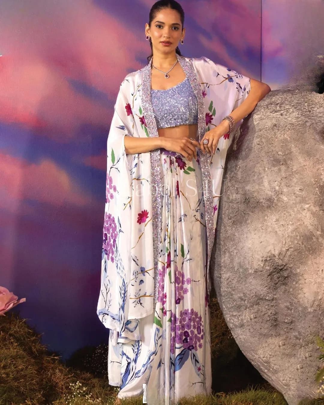 Elegant White Floral Printed Crepe Silk Cape Set