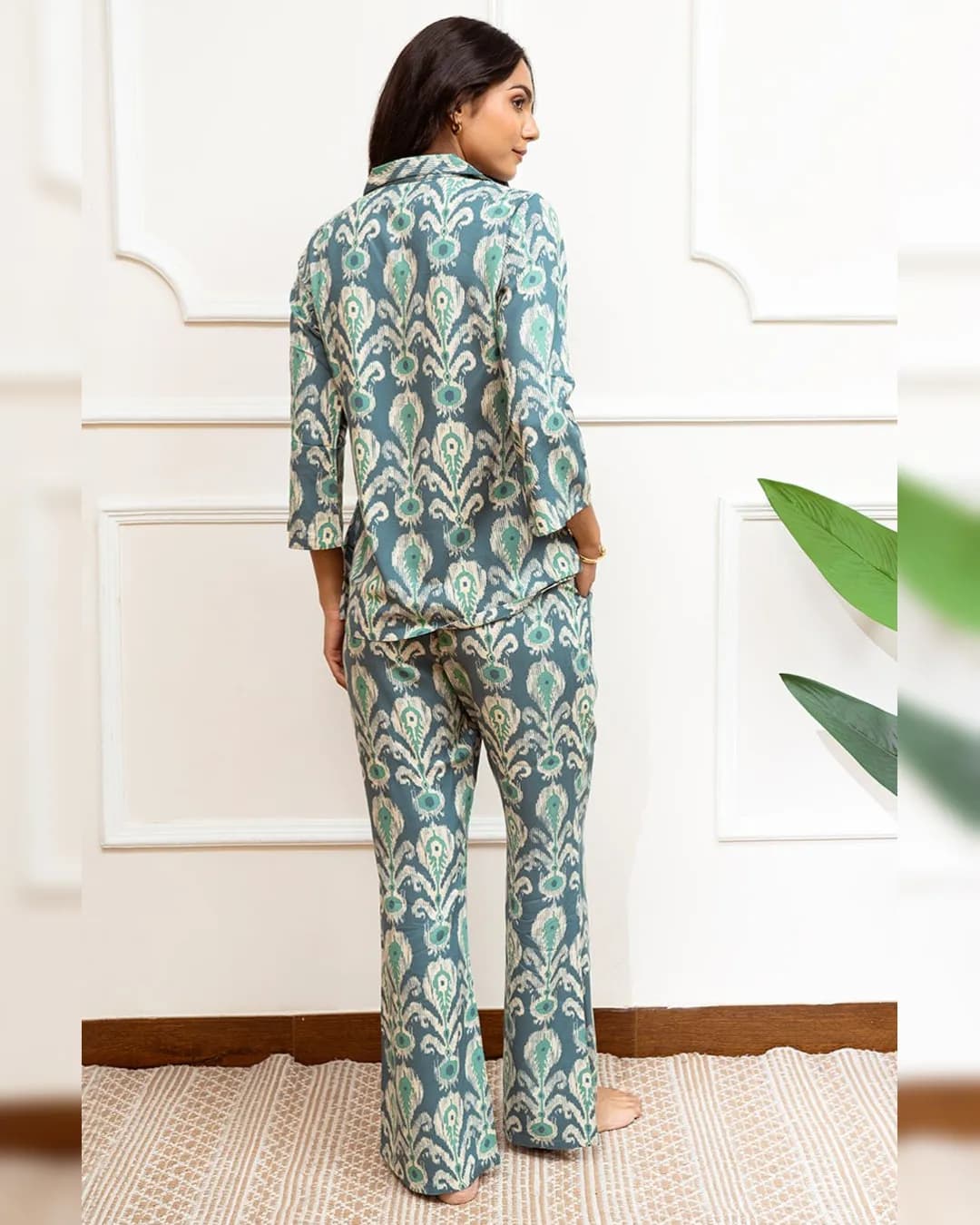 Green Abstract Printed Viscose Rayon Night Suit alternate view