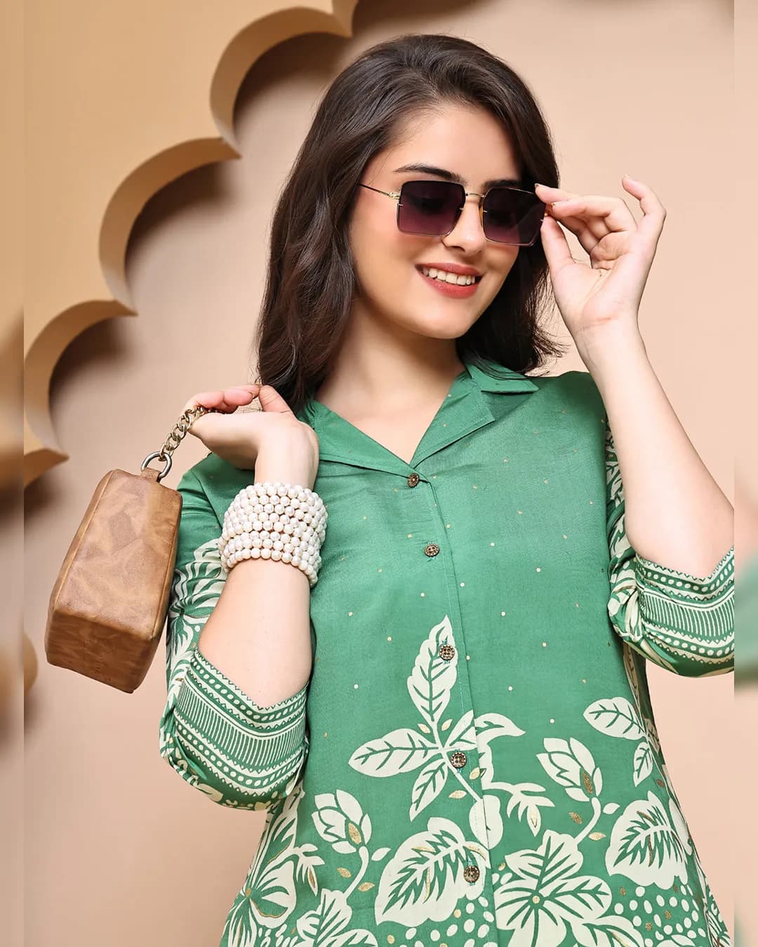 Green Floral Printed Premium Chanderi Co-Ord Set alternate view