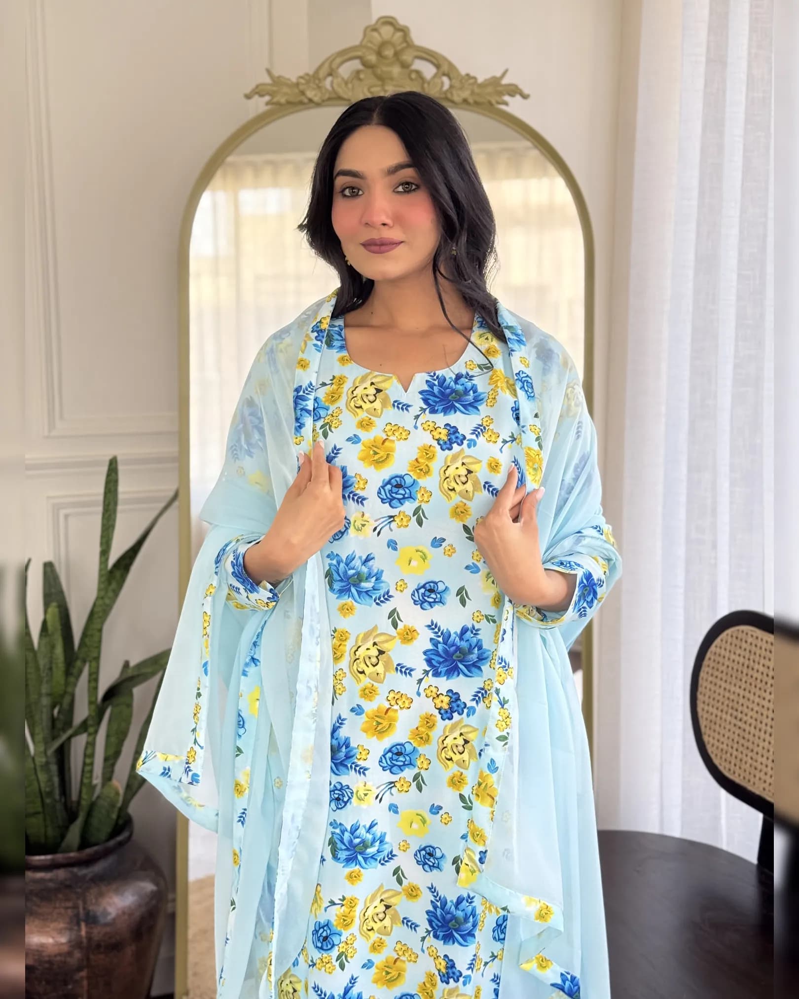Elegant Printed Georgette Kurta with Chanderi Silk Pant & Dupatta Set alternate view
