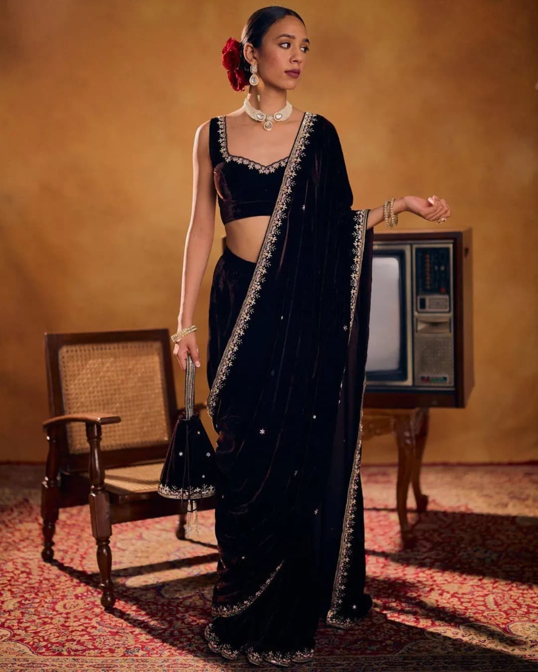 Premium 9000 Velvet Wedding Saree with Heavy Embroidery & Fancy Lace Border