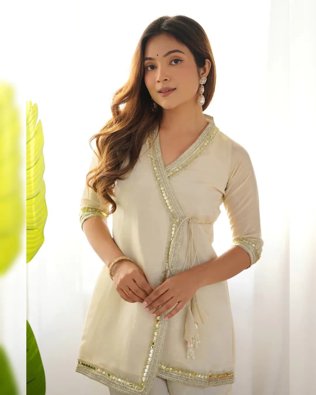 Elegant Ivory Wrap-Around Kurta Set with Lace Detailing – Premium Sunshine Moss alternate view