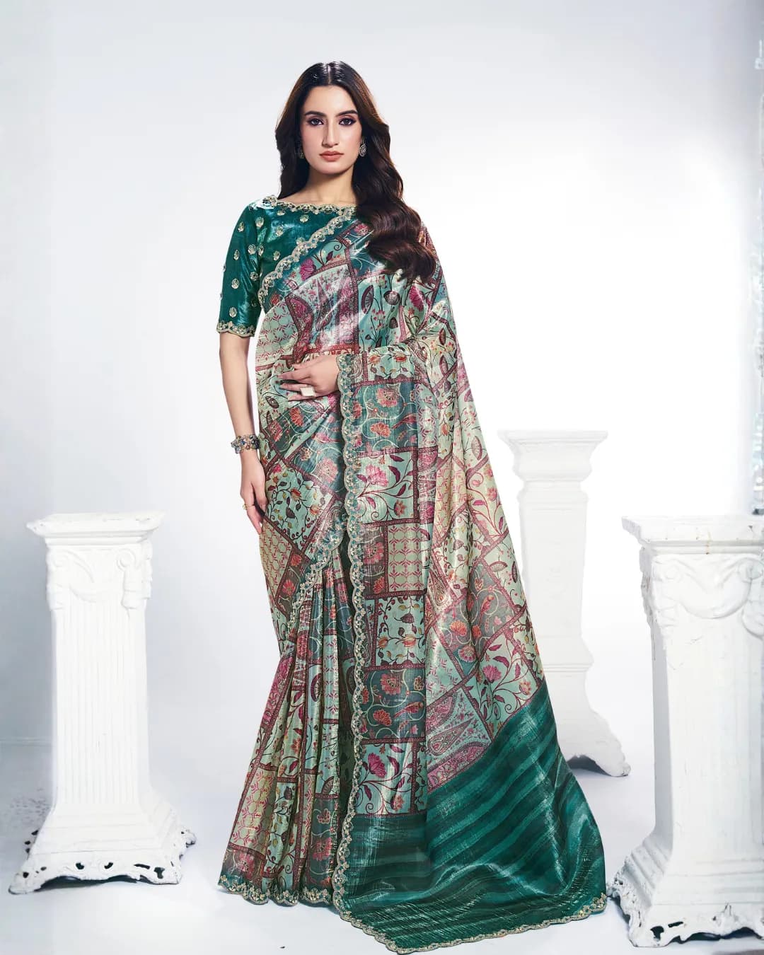 Mahotsav Rang Chatkila Ananta Two-Tone Paper Silk Designer Saree with Stone Embroidery