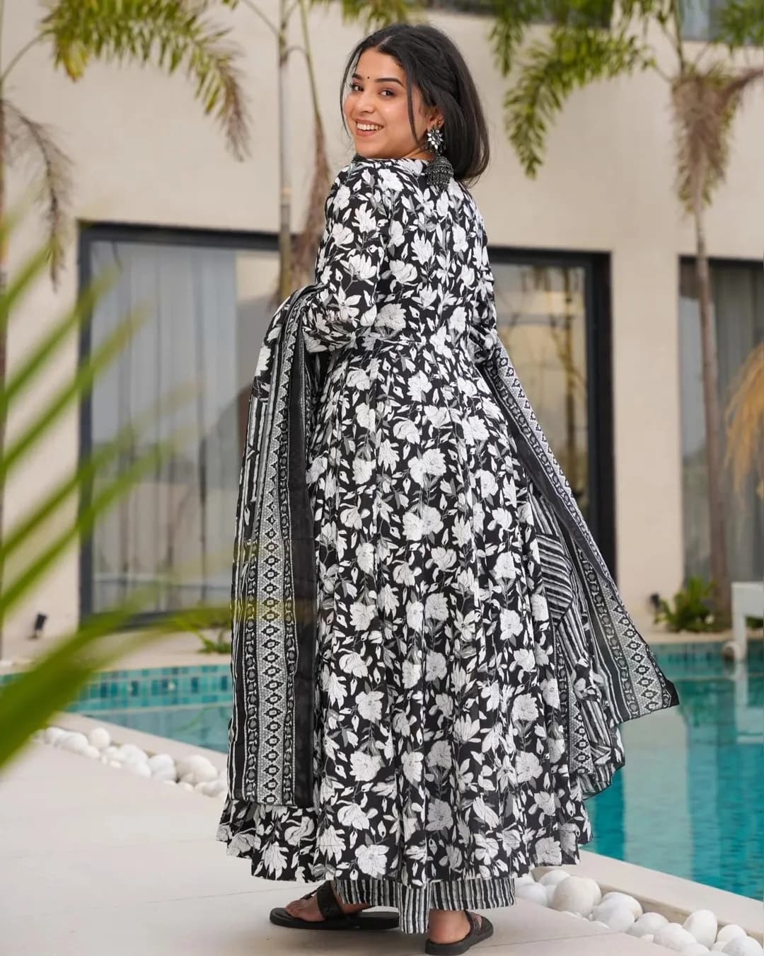 Designer Heavy Muslin Digital Printed Kurti Bottom Dupatta Set – Fully Stitched Festive Wear alternate view