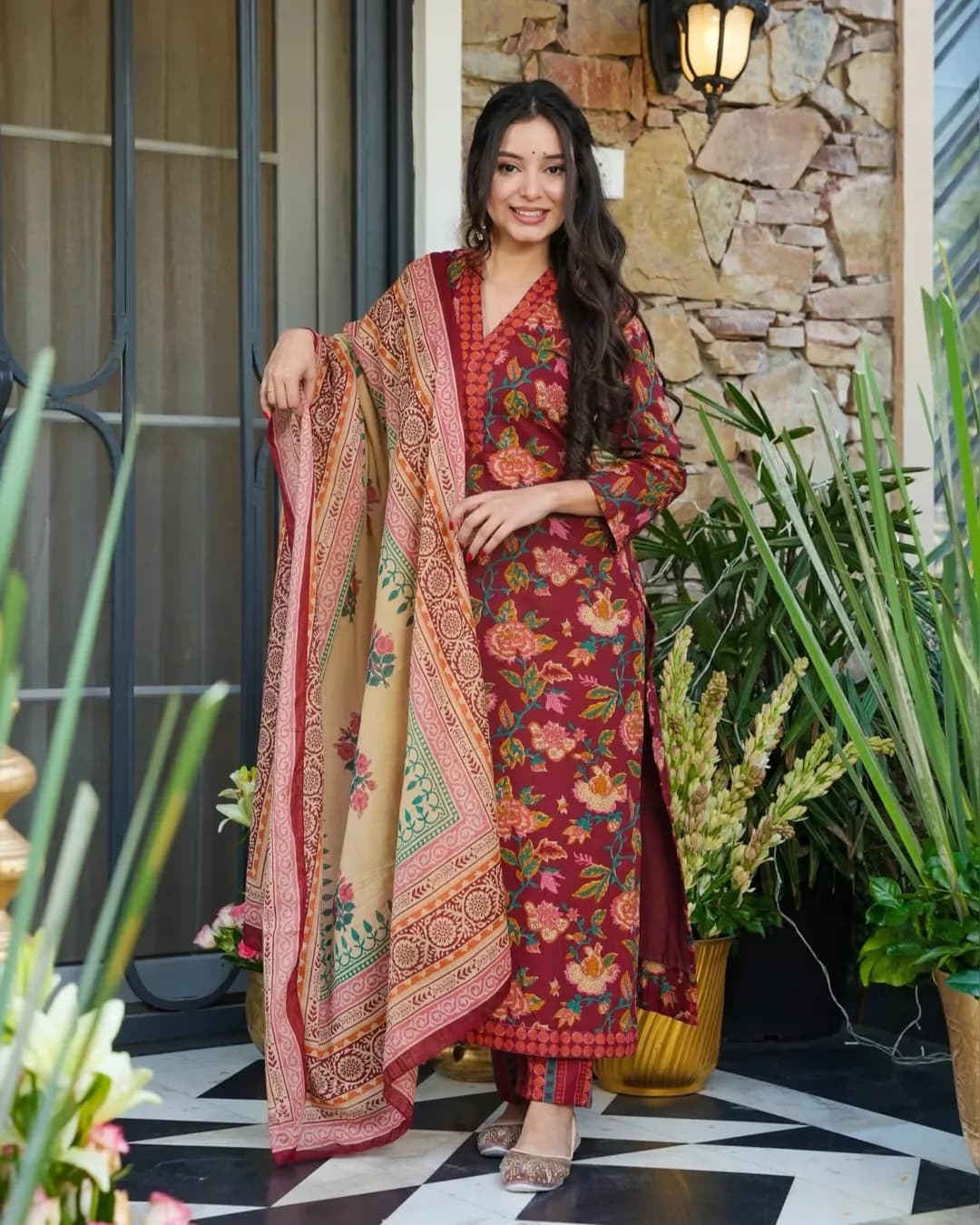 Heavy Muslin Digital Printed Kurti Pant Dupatta Set – Straight Style Casual Wear