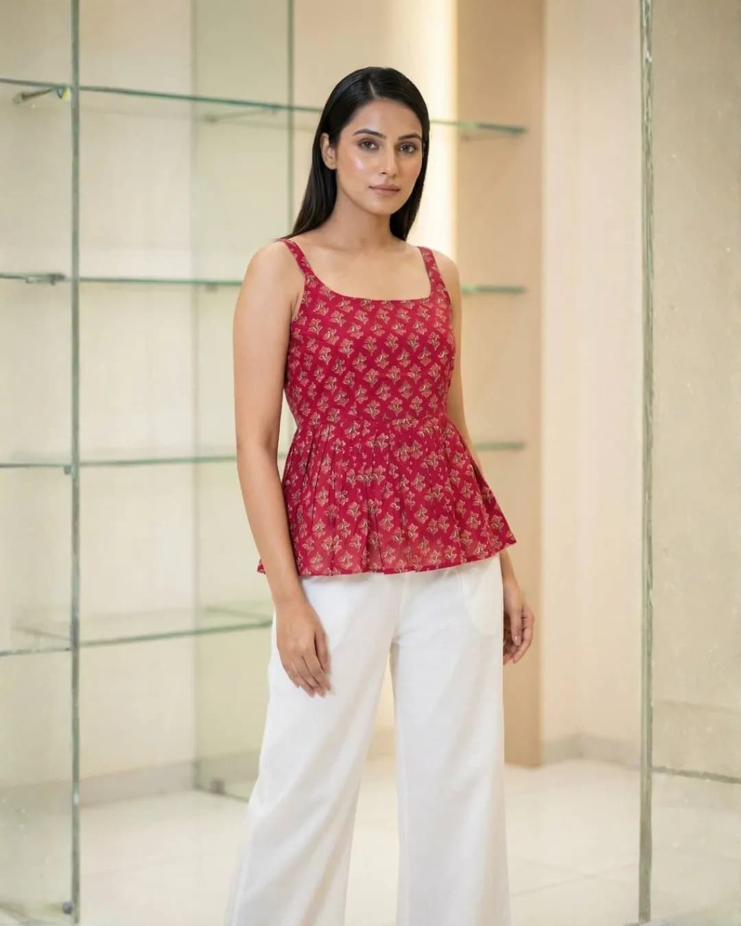 Summer Cotton Printed Short Tops with Back Belt Detail