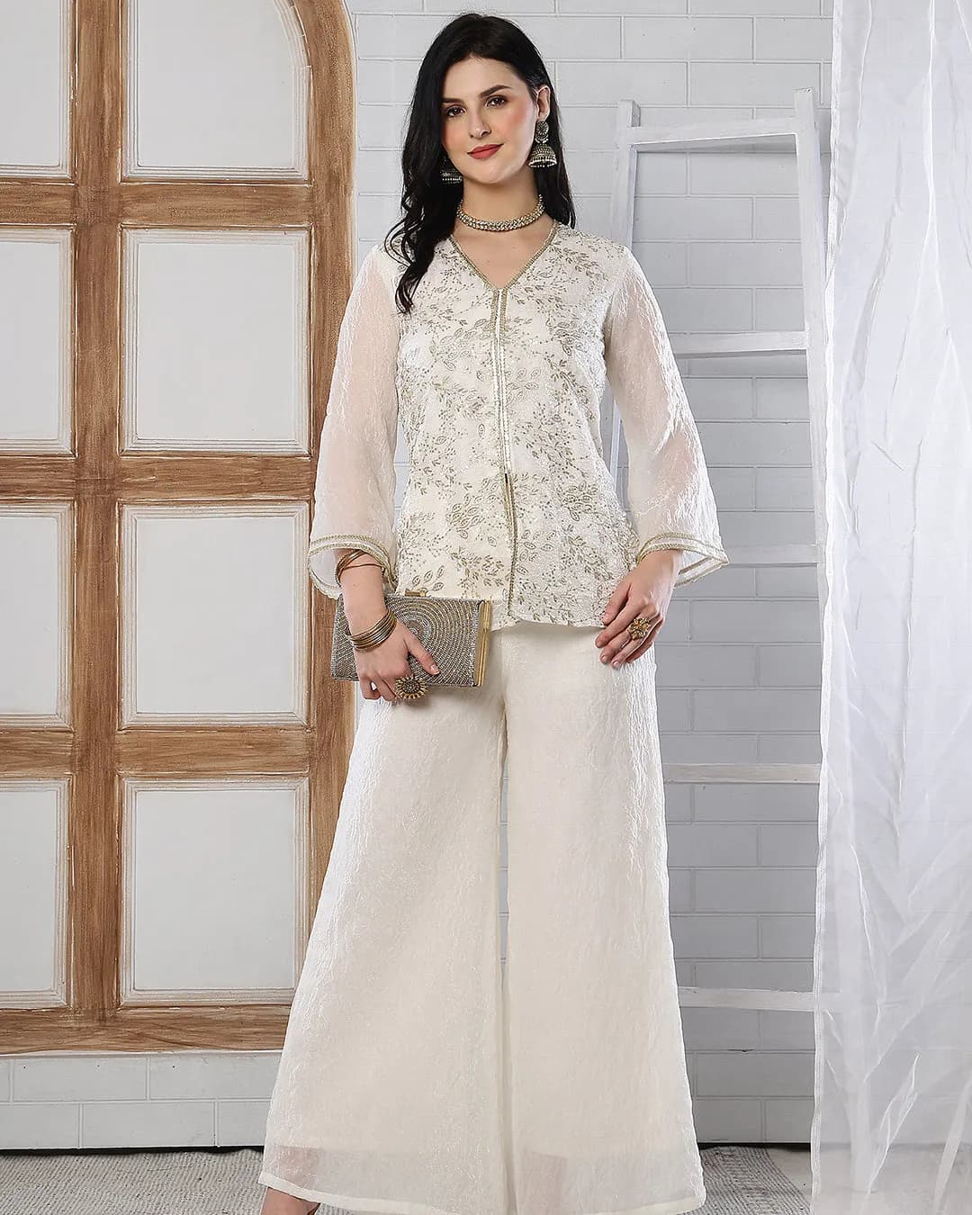 Elegant Embroidered V-Neck Tunic with Palazzo Set