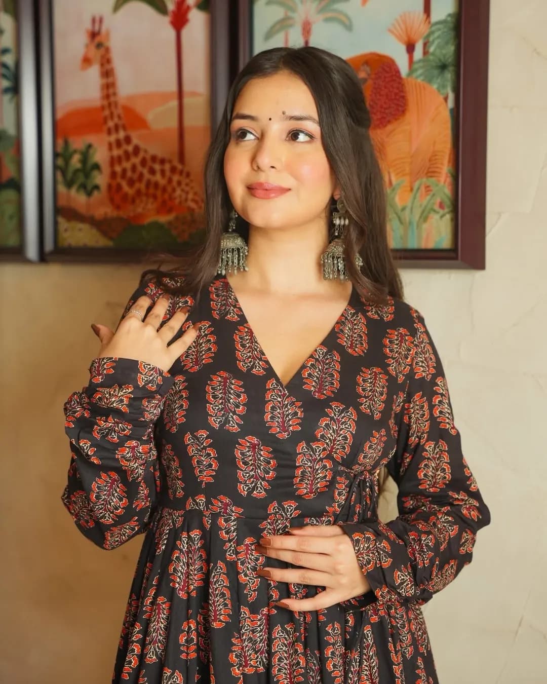 Rayon Digital Printed Anghrakha Kurti with Bottom alternate view