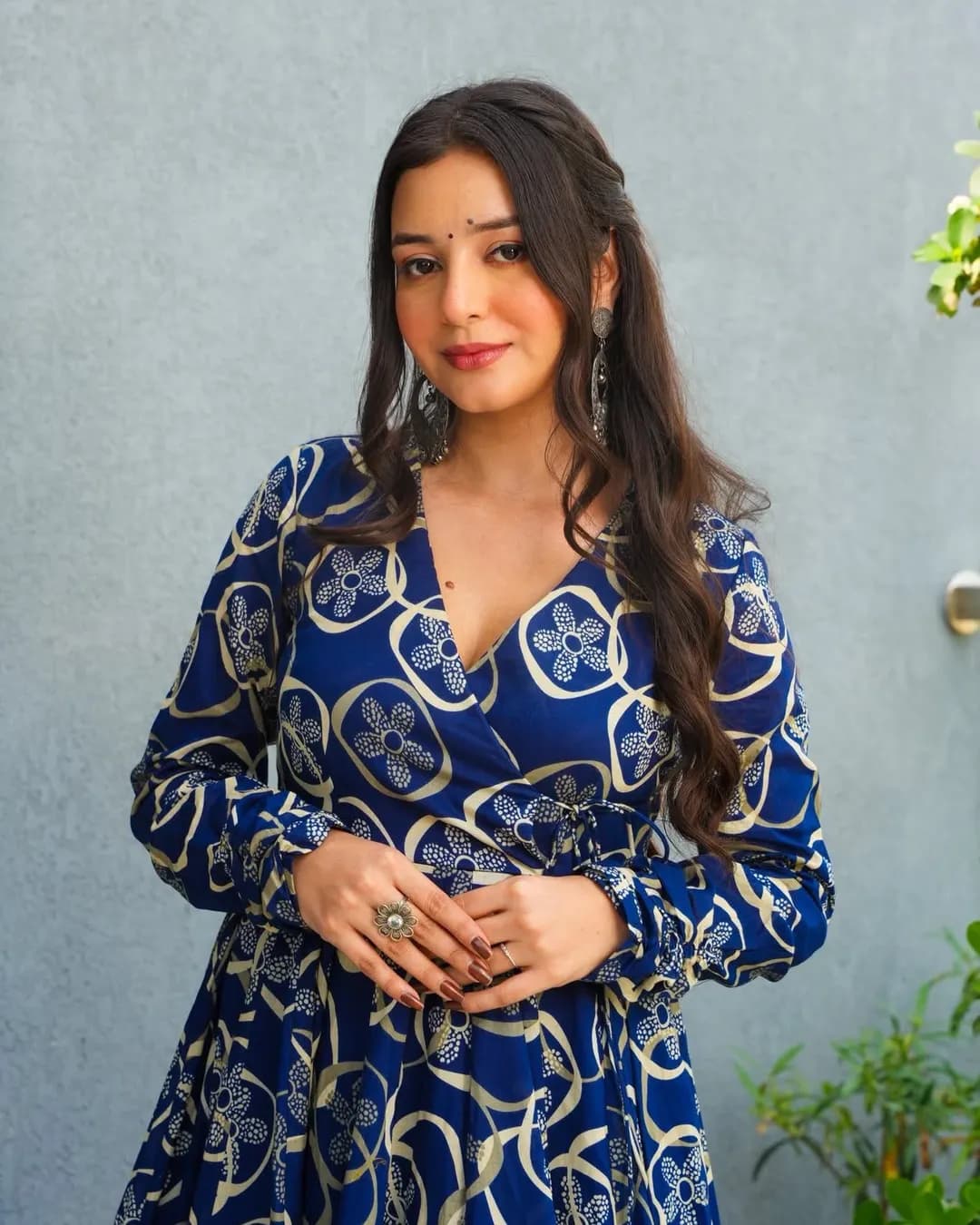 Rayon Digital Printed Anghrakha Kurti with Bottom alternate view