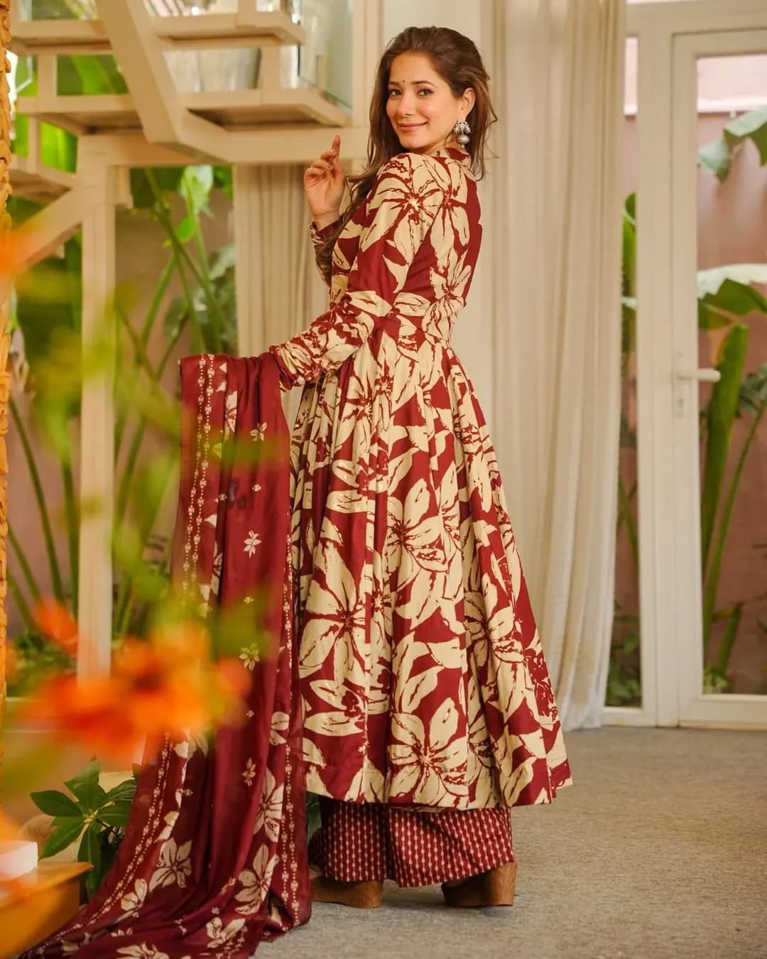Muslin Digital Printed Kurti Set with Bottom & Dupatta alternate view