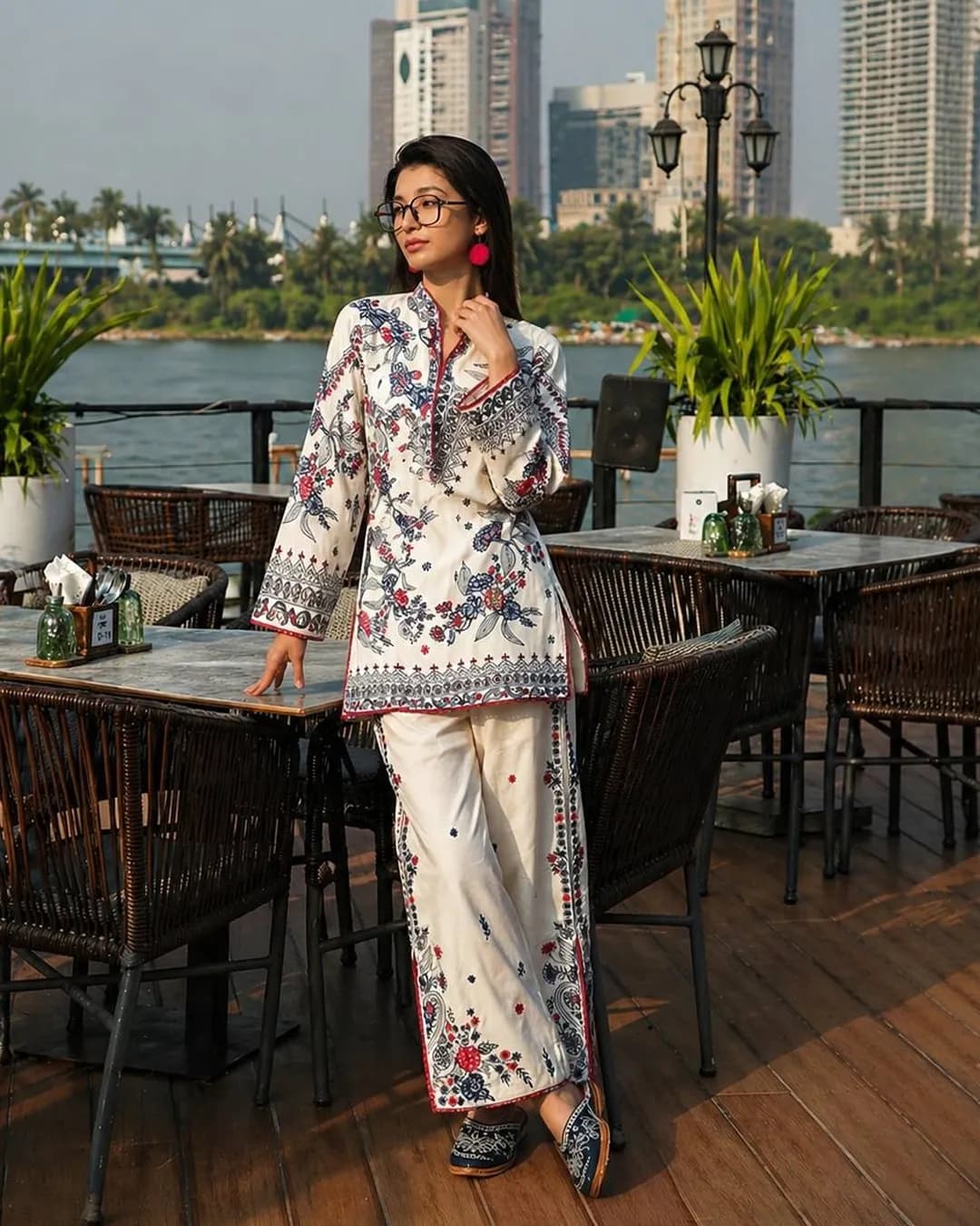 Elegant White Muslin Cotton Embroidered Cord Set with Plazzo