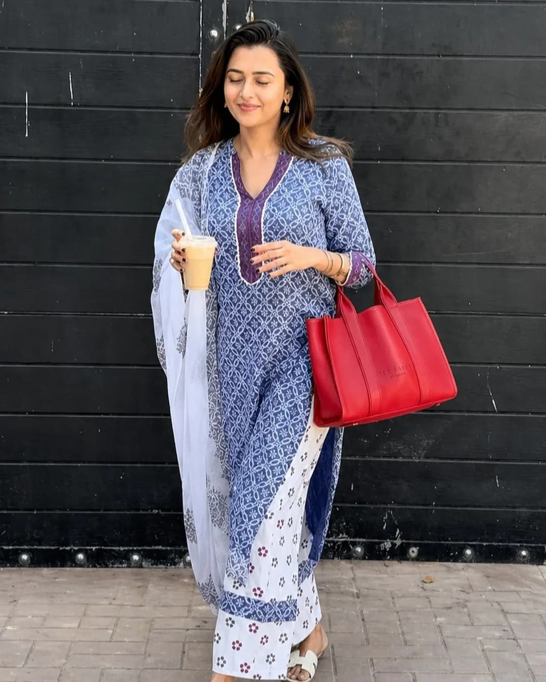 Premium Lilan Printed Kurti Pant Dupatta Set