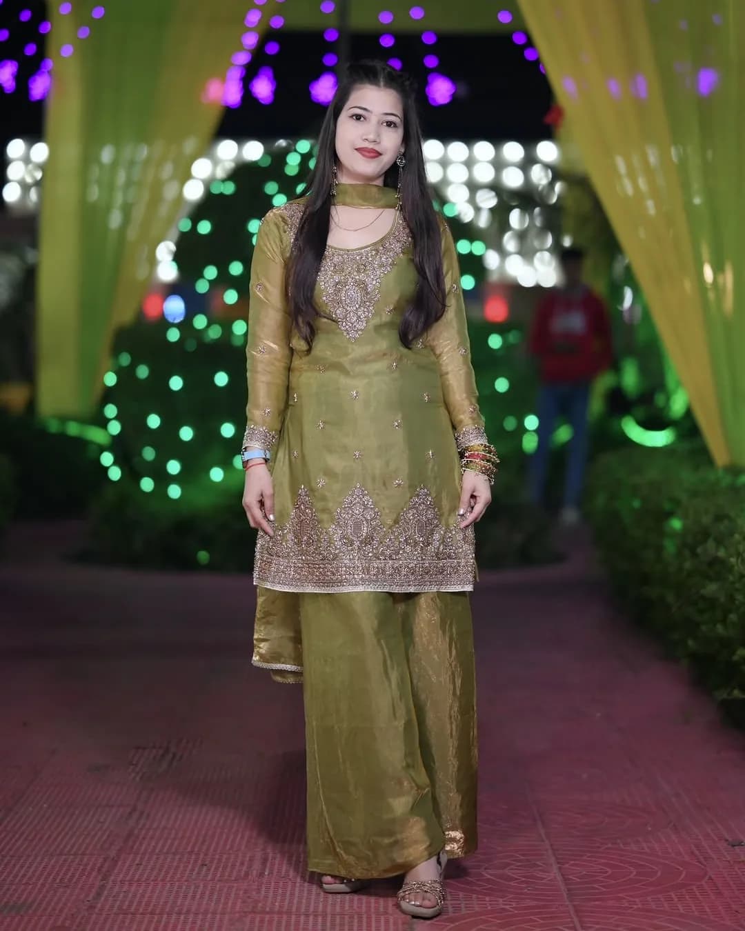 Designer Two Tone Fandy Silk Plazo Set with Fancy Lace Dupatta