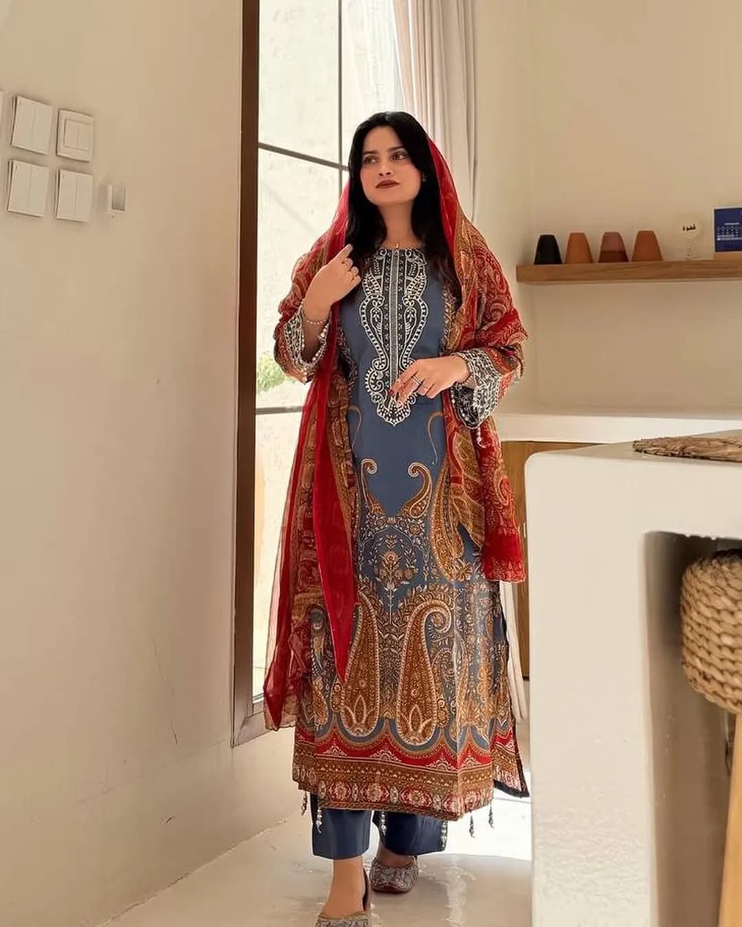 Printed Chinon Kurti Plazzo Set with Dupatta & Silver Diamond Work
