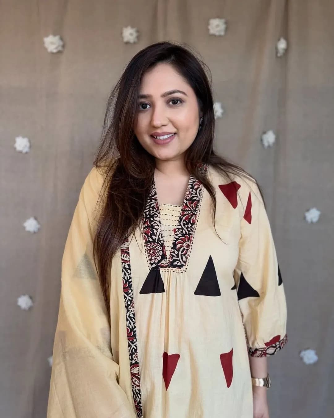 Ajrakh Print Pure Cotton Kurti Pant Dupatta Set alternate view