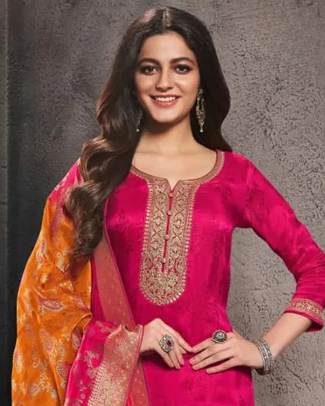 Pure Banarasi Jacquard Weaving Kurti Pant Dupatta Set alternate view