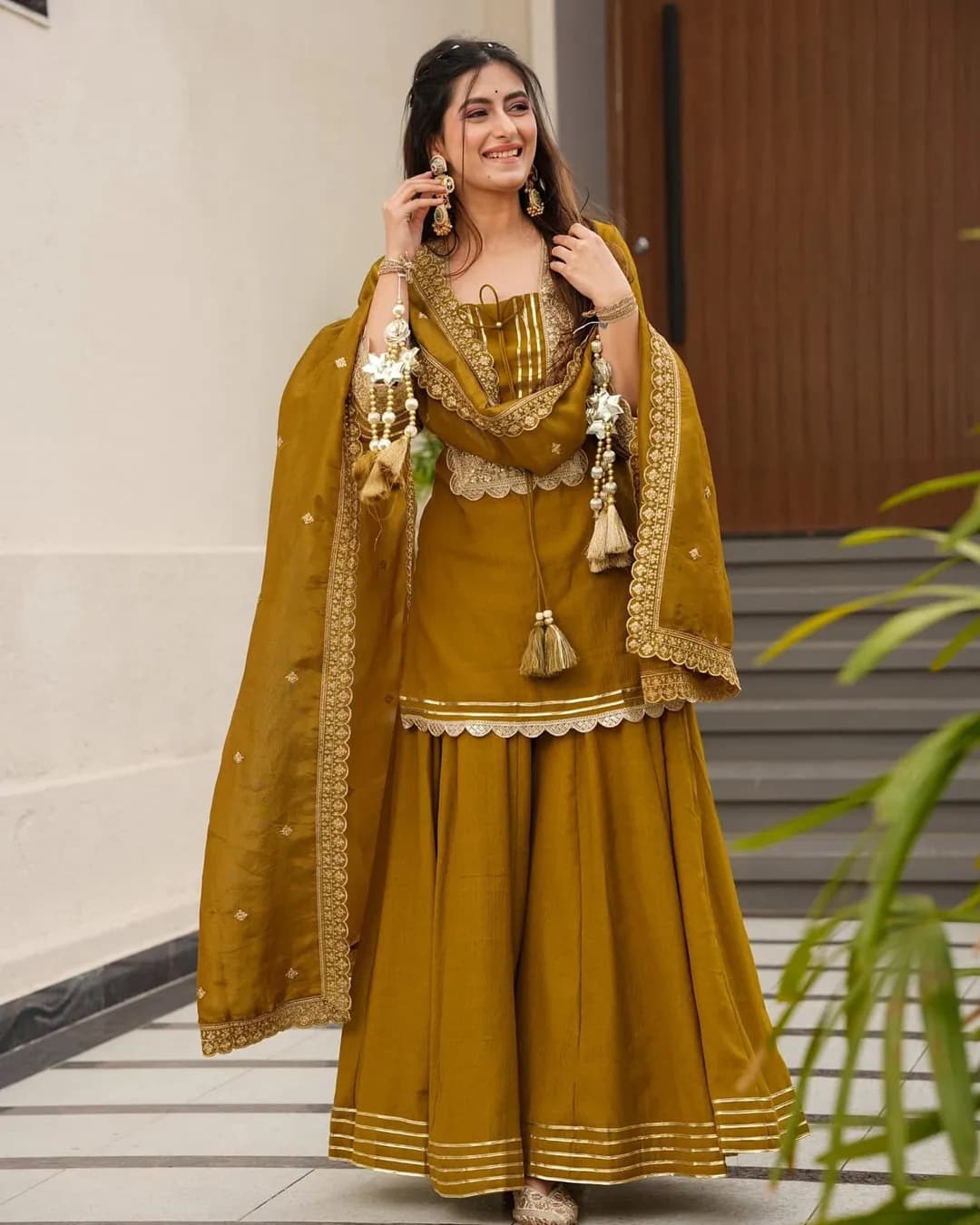 Women's Premium Soft Chinon Kurta Plazzo Set with Zari Embroidered Dupatta