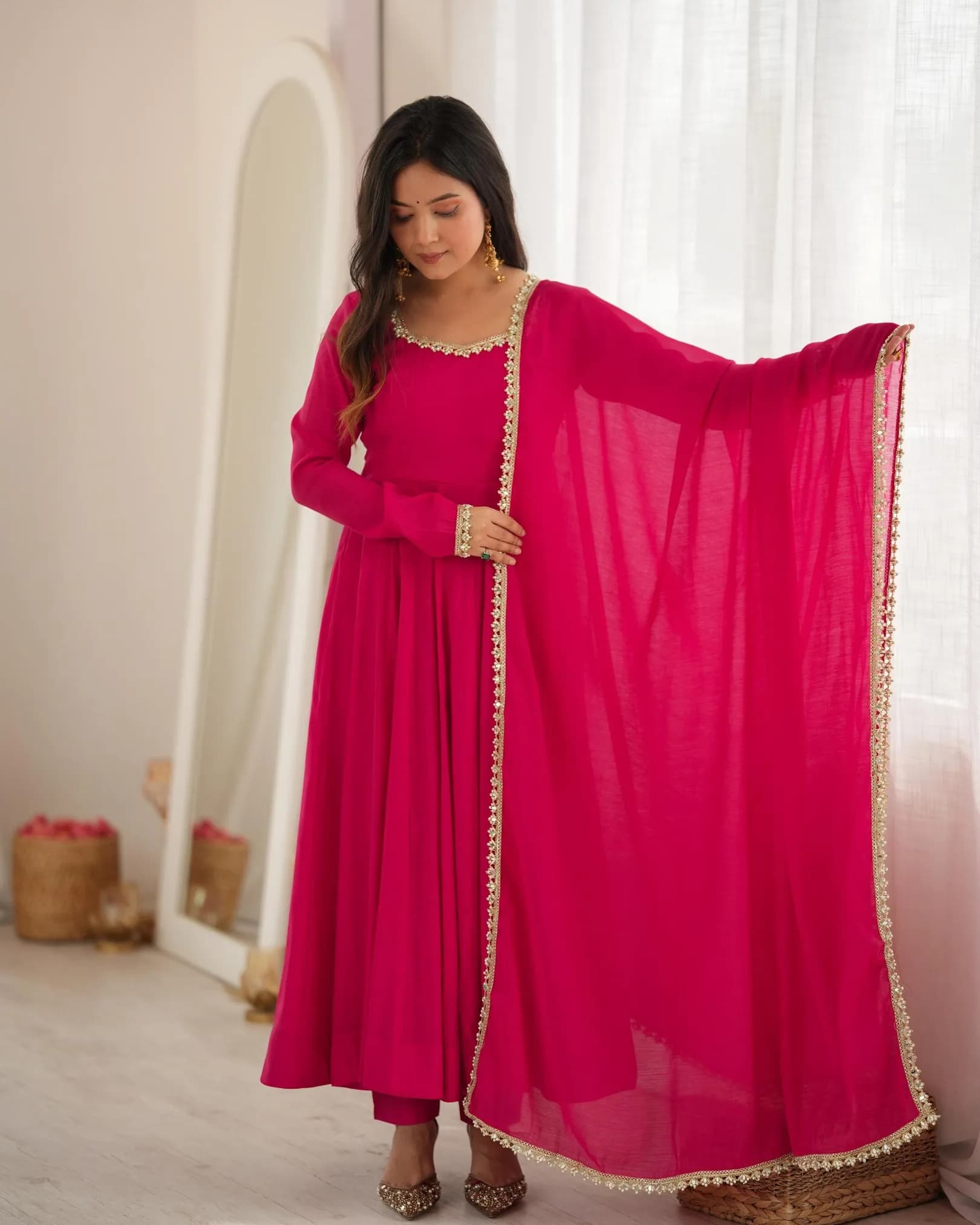 Heavy Pure Mal Chanderi 16 Kali Anarkali Gown Set