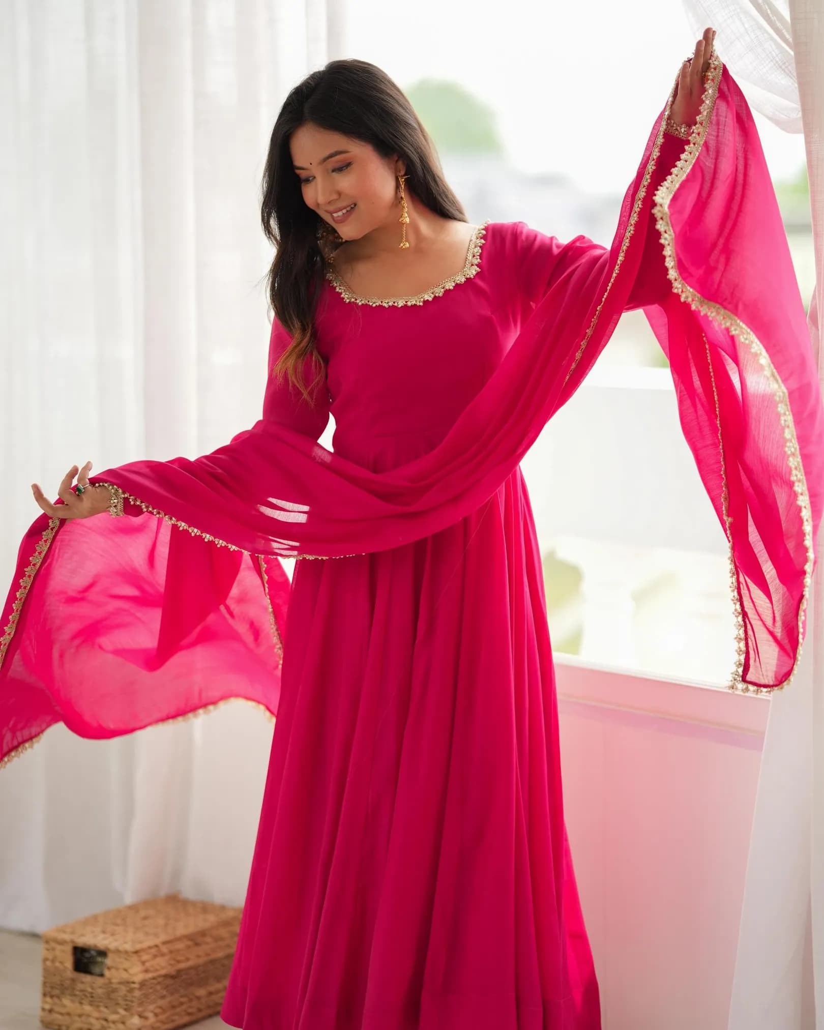 Heavy Pure Mal Chanderi 16 Kali Anarkali Gown Set alternate view