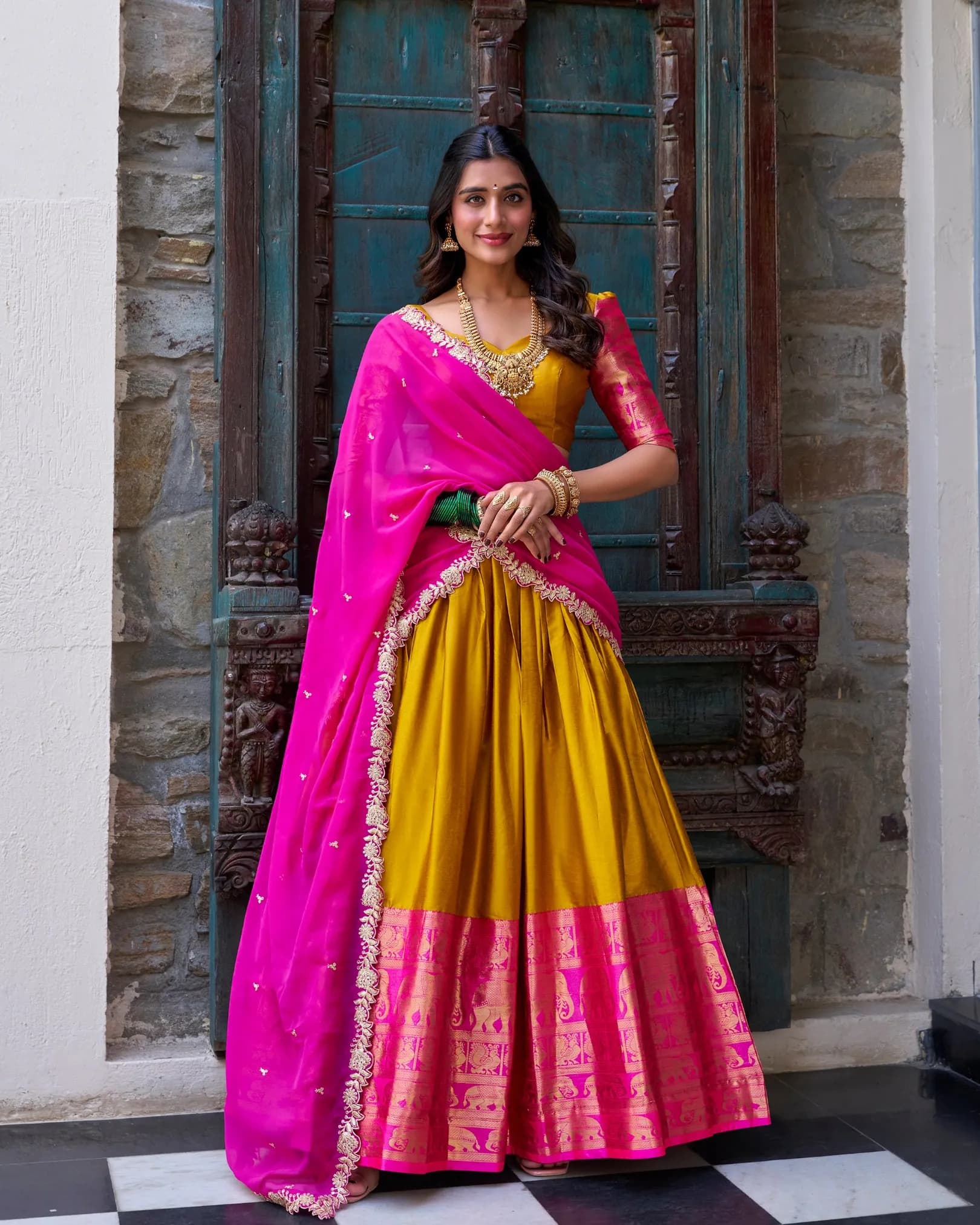 Women's Narayan Pattu Zari Weaving Lehenga Choli Set with Georgette Embroidered Dupatta