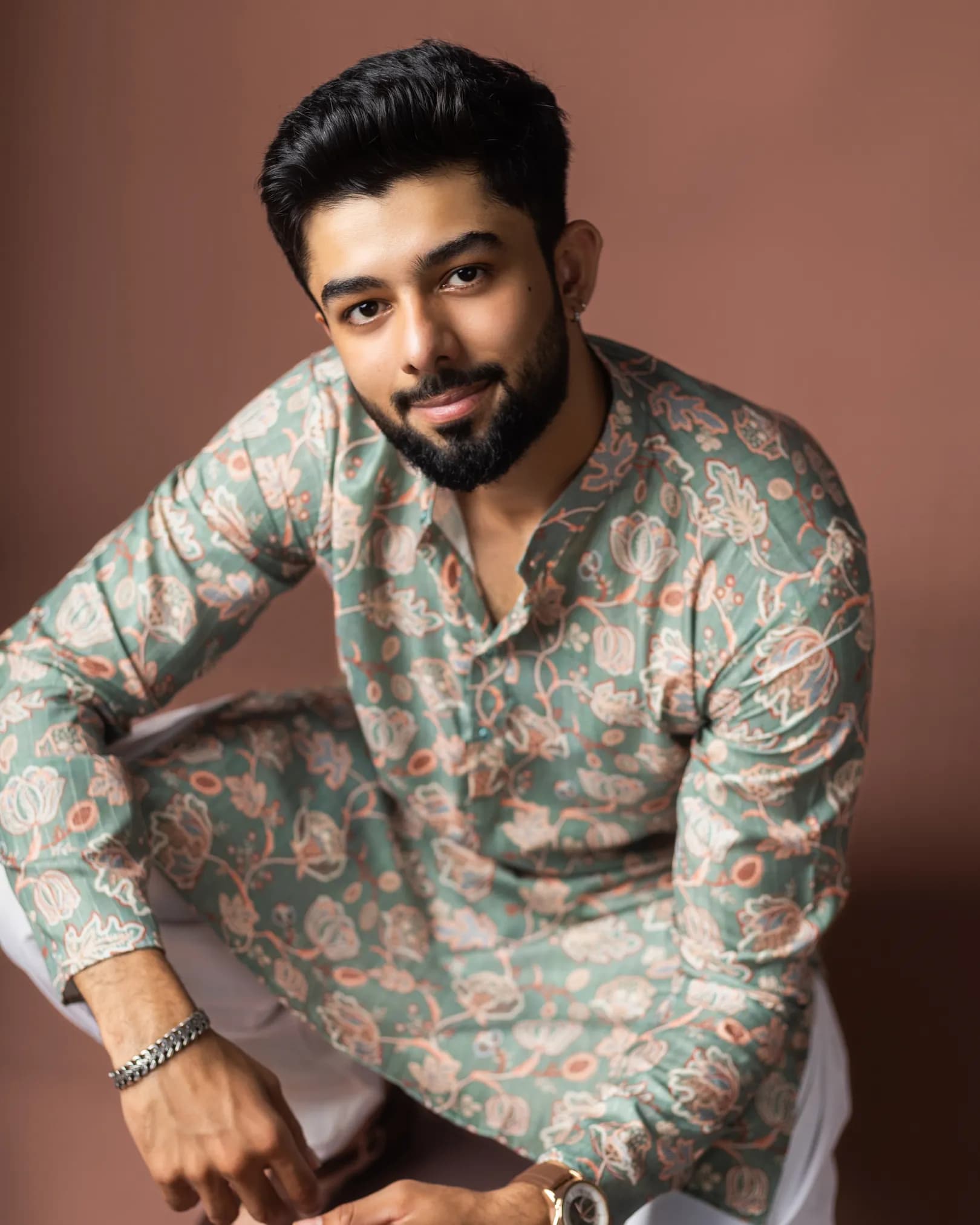 New Festive Wear Men’s Kurta Set alternate view